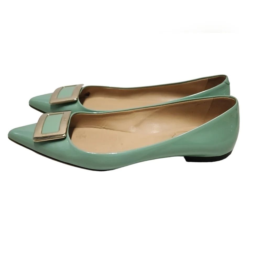 Roger Vivier Patent Flats SZ 36‎